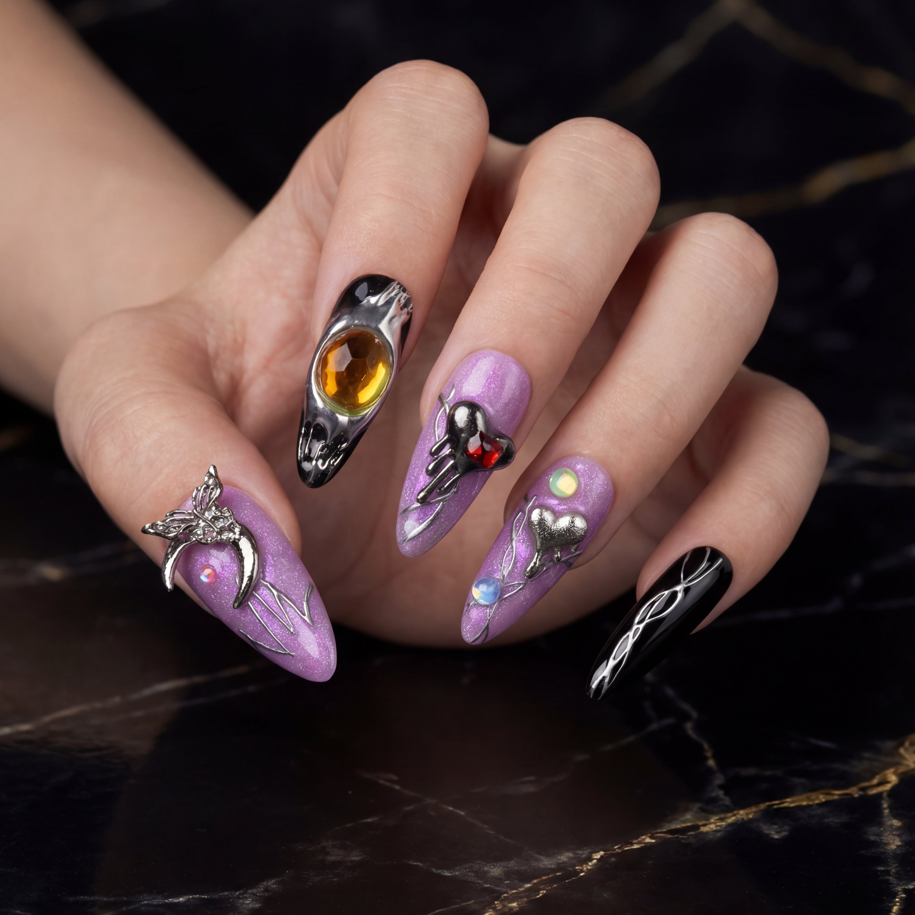 Stiletto Nails – Bold Power Glam