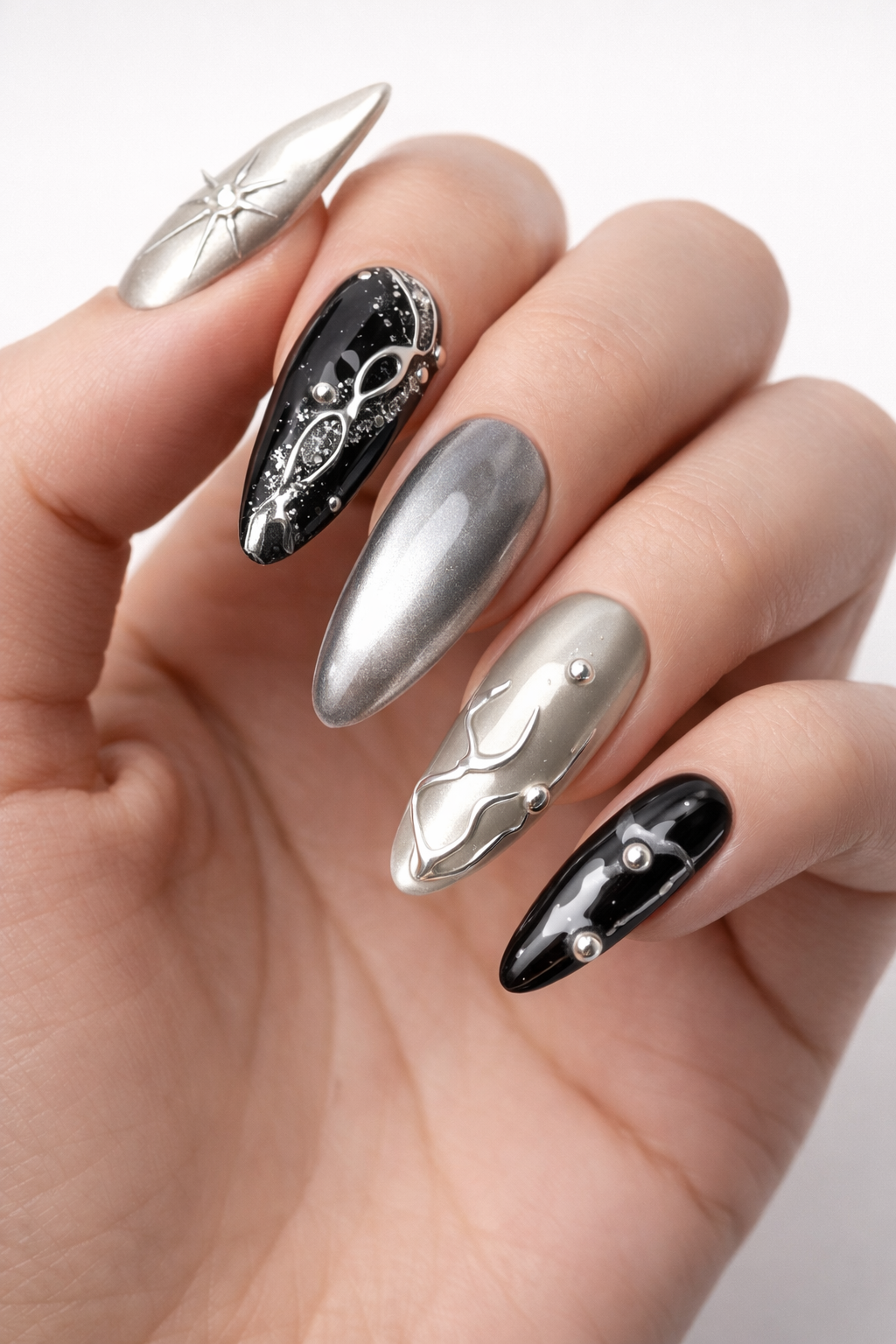 Noir Alloy