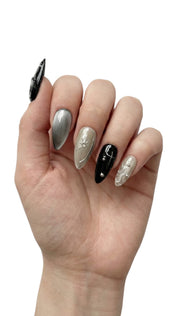 Noir Alloy